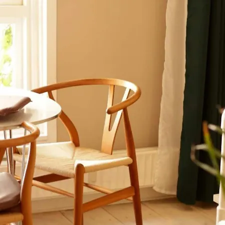 Townhouse Retreat With Danish Modern Style * København